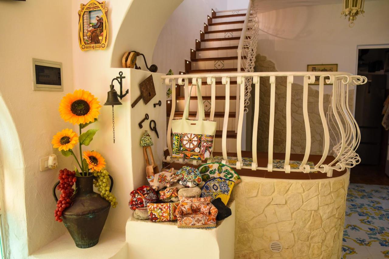 B&B Antico Palmento Λίπαρι Εξωτερικό φωτογραφία