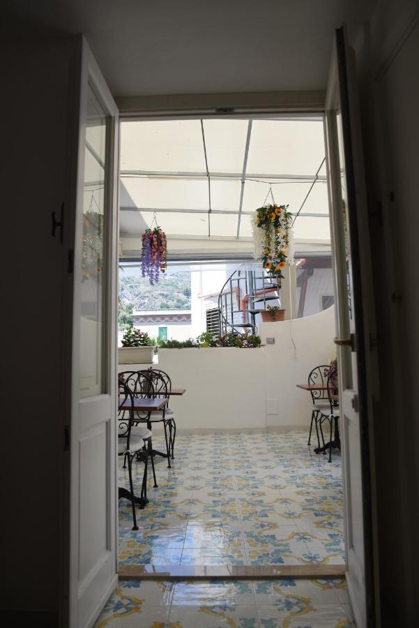 B&B Antico Palmento Λίπαρι Εξωτερικό φωτογραφία